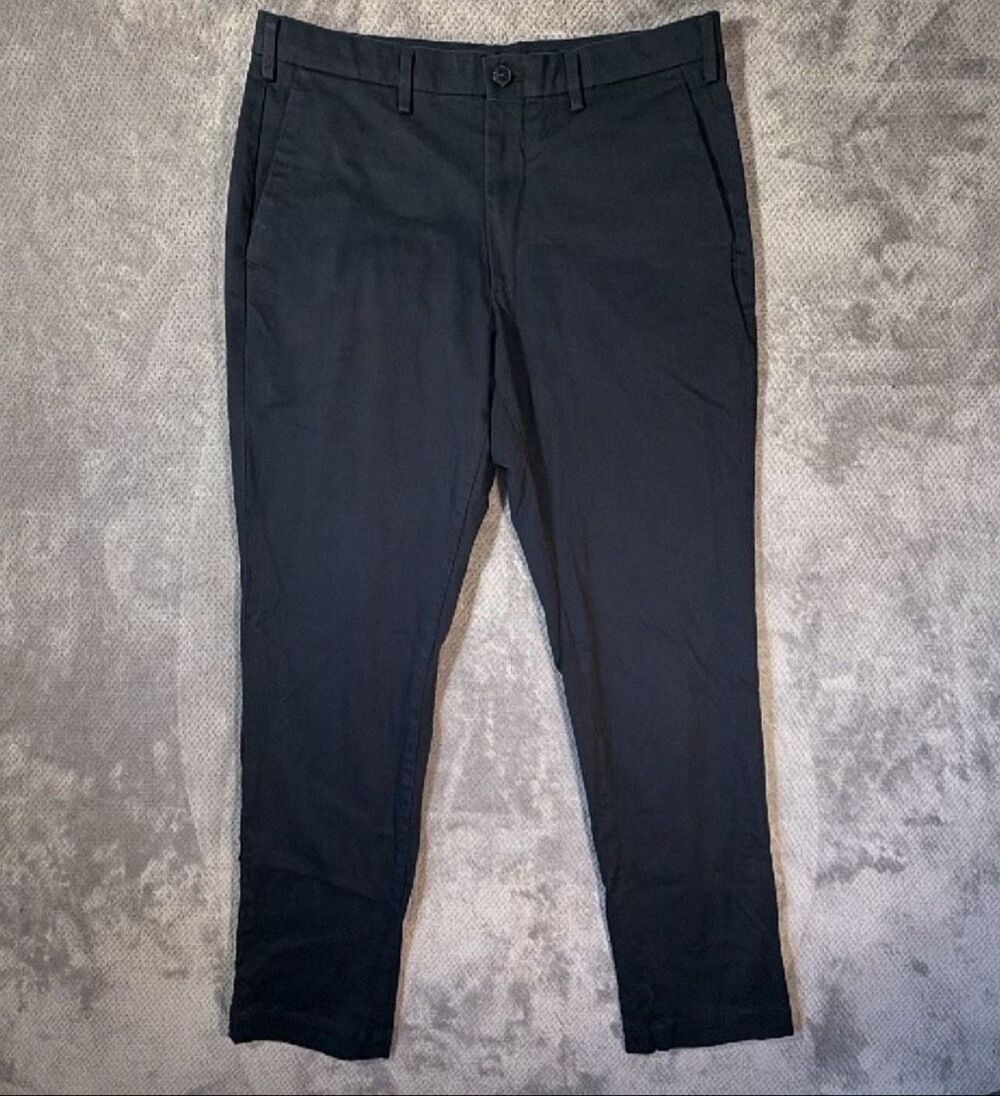 UNIQLO Men’s Chino Pants 33x34 Black Slim Straight Stretch Cotton Trousers #1700